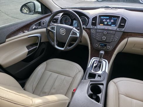 Used 2012 Buick Regal Premium image 22