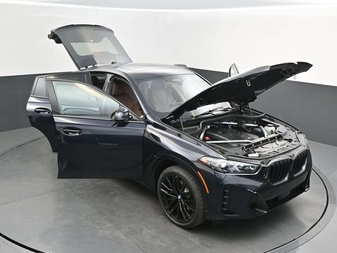 New 2026 BMW X6 xDrive40i AWD/4WD image 55