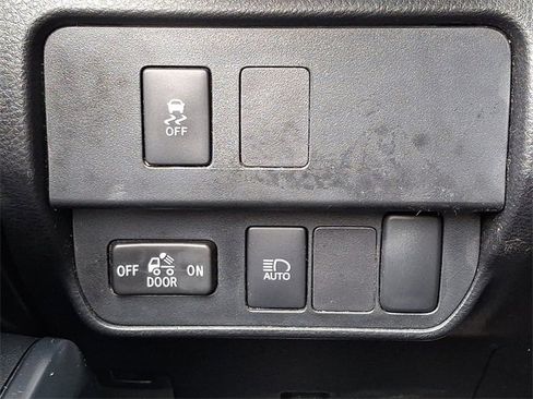 Used 2023 Toyota Tacoma SR image 24