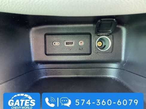 Used 2024 Chevrolet Equinox LS w/ LS Convenience Package image 19