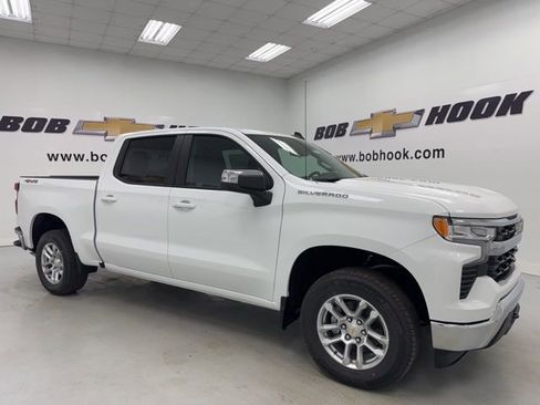 New 2026 Chevrolet Silverado 1500 LT w/ Protection Package AWD/4WD image 3