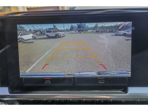 Used 2023 GMC Sierra 1500 SLE w/ X31 Off-Road Package image 27