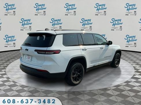 Used 2024 Jeep Grand Cherokee L Laredo AWD/4WD image 5