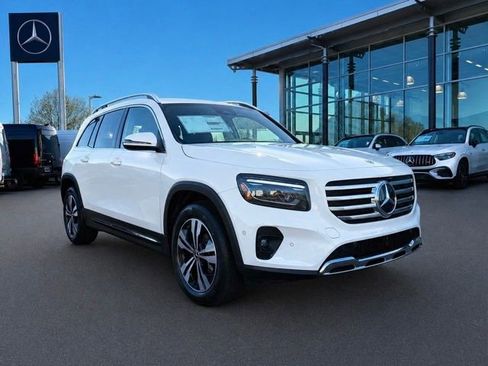 New 2026 Mercedes-Benz GLB 250 4MATIC image 1