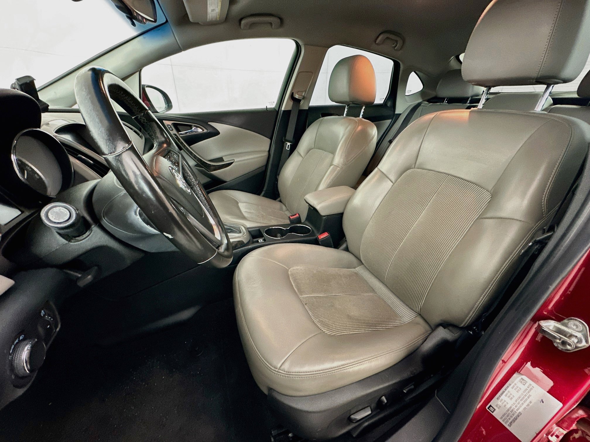 Used 2016 Buick Verano w/ Comfort Package FWD image 13