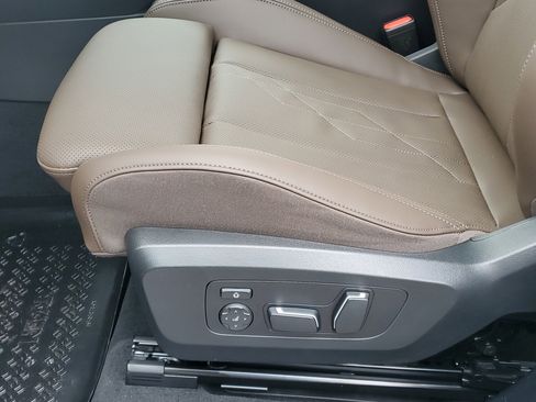 New 2026 BMW X3 xDrive30 w/ Premium Package image 10