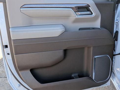 New 2026 Chevrolet Silverado 1500 LTZ image 19