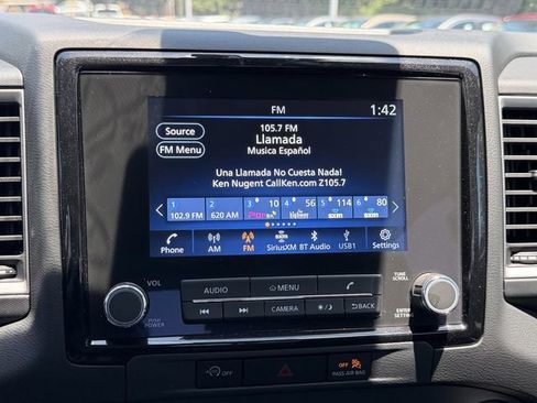 Used 2024 Nissan Frontier SV w/ SV Convenience Package RWD image 16