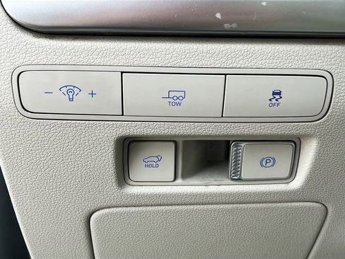 Used 2023 Hyundai Palisade Limited w/ Cargo Package image 10