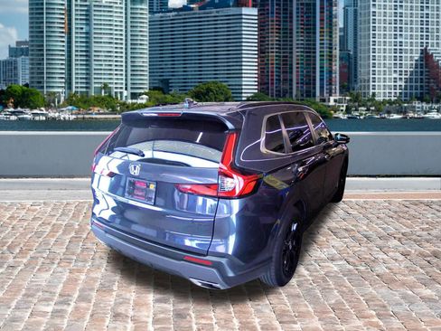 Used 2024 Honda CR-V Sport image 3