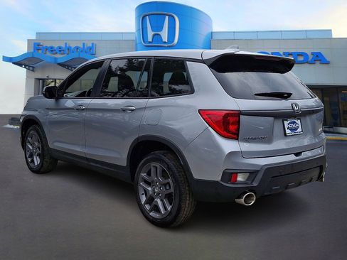 Used 2023 Honda Passport EX-L image 5