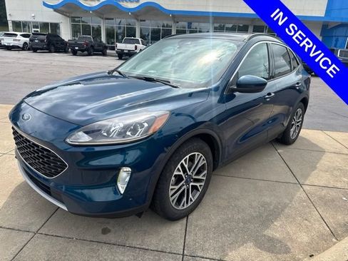 Used 2020 Ford Escape SEL FWD image 3