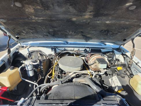 Used 1987 Chevrolet Blazer 4WD image 41