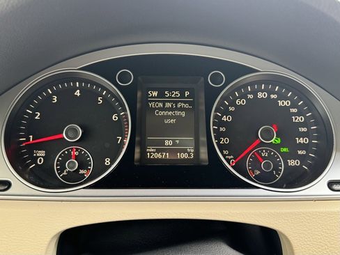 Used 2012 Volkswagen CC Sport image 7