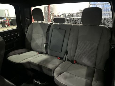 Used 2024 RAM 3500 Big Horn image 24