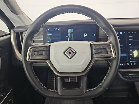 Used 2022 Rivian R1T Adventure image 26