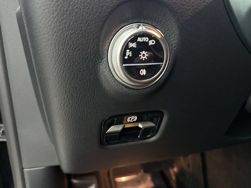 Used 2026 Mercedes-Benz C 300 Sedan image 18