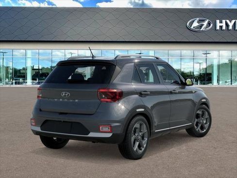 New 2026 Hyundai Venue SEL image 4