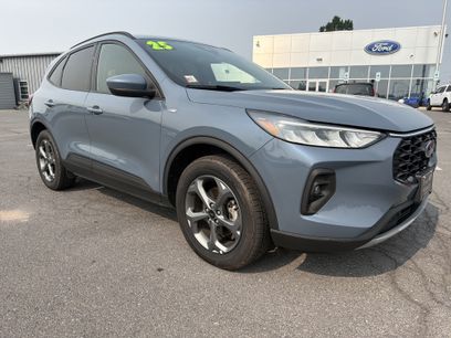 Certified 2025 Ford Escape ST-Line Select