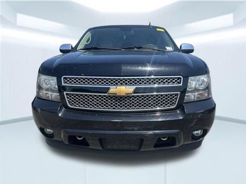 Used 2014 Chevrolet Tahoe LT w/ All-Star Edition RWD image 2
