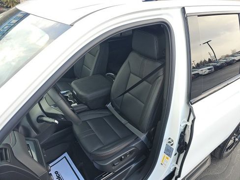 New 2026 Chevrolet Tahoe RST image 36