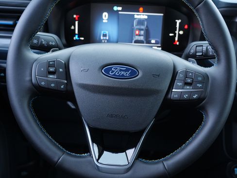 New 2026 Ford Maverick Lobo AWD/4WD image 25