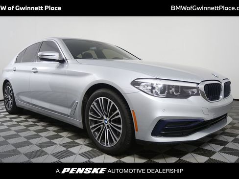 Used 2019 BMW 530i xDrive w/ Convenience Package AWD/4WD image 1