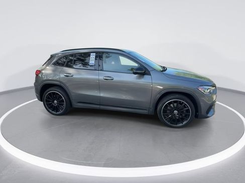 Used 2023 Mercedes-Benz GLA 250 w/ AMG Line Exterior image 9