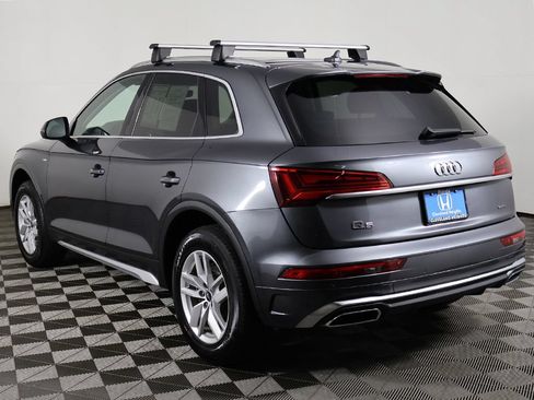 Used 2023 Audi Q5 2.0T Premium w/ Convenience Package AWD/4WD image 8