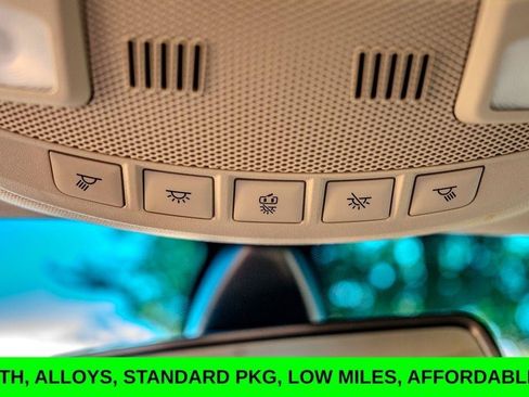 Used 2019 Lincoln MKZ Premiere FWD image 32