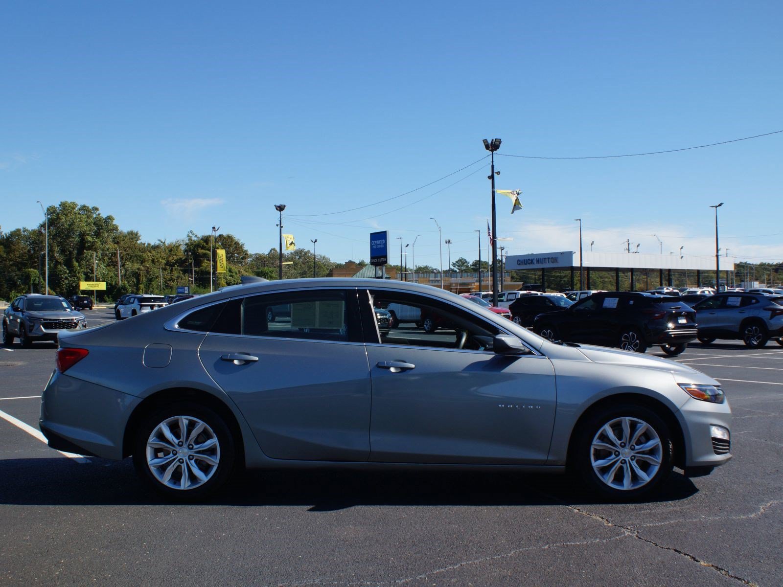 Used 2024 Chevrolet Malibu LT FWD image 20