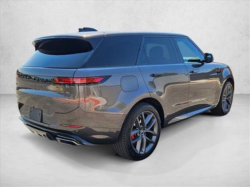 Used 2024 Land Rover Range Rover Sport Dynamic SE AWD/4WD image 5