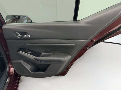 Used 2023 Nissan Altima 2.5 SL image 32