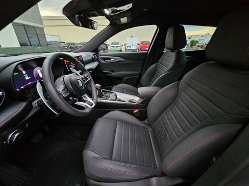 Used 2024 Dodge Hornet R/T w/ R/T Blacktop Package image 13