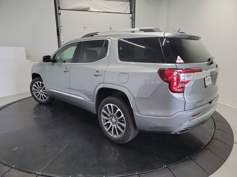 Used 2023 GMC Acadia Denali image 6