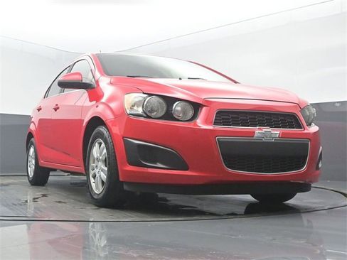 Used 2016 Chevrolet Sonic LT image 53