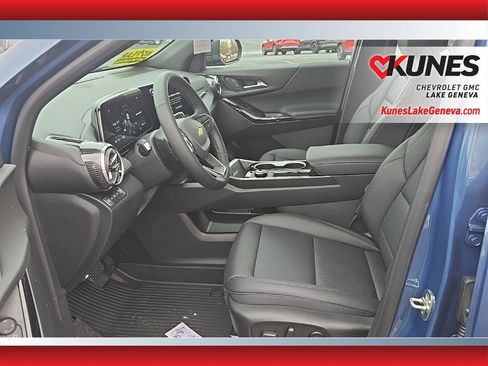 New 2026 Chevrolet Equinox LT w/ Convenience Package II image 12