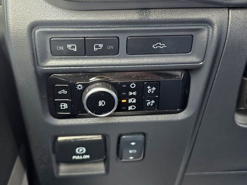 Used 2024 Ford F150 Platinum AWD/4WD image 18