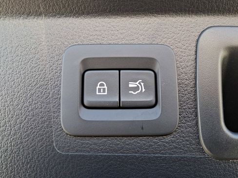 Certified 2025 MAZDA CX-50 AWD 2.5 S w/ Weather Package image 29