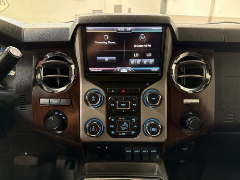 Used 2014 Ford F450 Lariat w/ Lariat Ultimate Package image 25