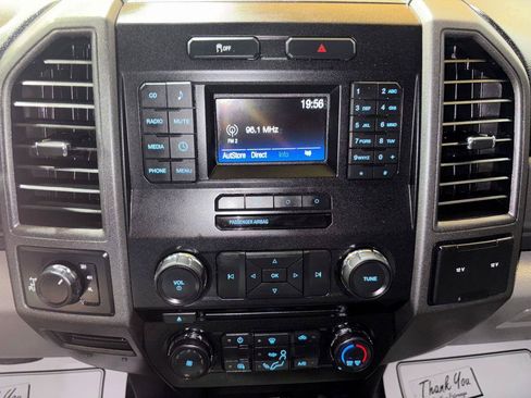 Used 2018 Ford F250 XL w/ Power Equipment Group AWD/4WD image 19