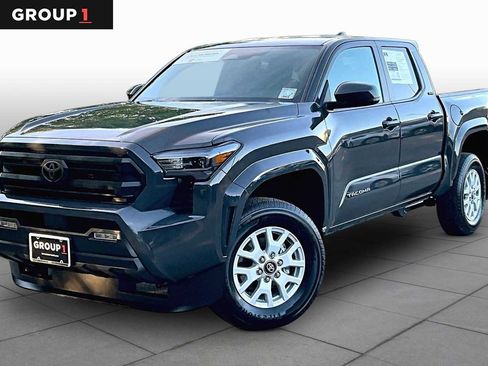 Certified 2024 Toyota Tacoma SR5 AWD/4WD image 1