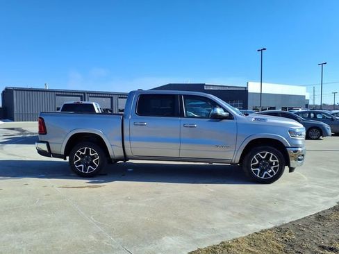 Used 2025 RAM 1500 Laramie image 19