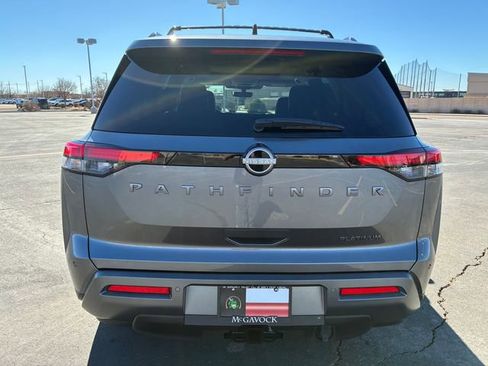New 2026 Nissan Pathfinder Platinum image 5