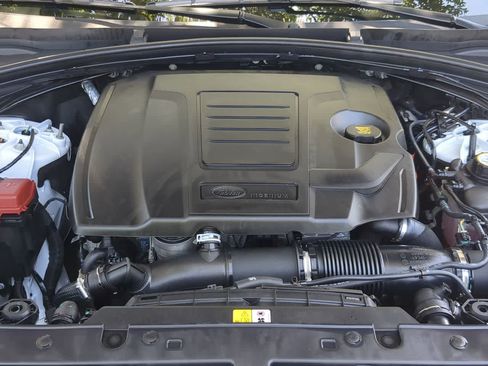 Used 2026 Land Rover Range Rover Velar Dynamic SE image 15