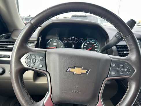 Used 2017 Chevrolet Tahoe Premier AWD/4WD image 16