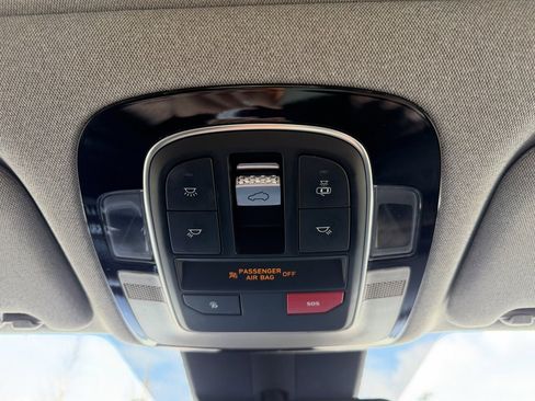 Used 2023 Hyundai Santa Fe Limited image 31