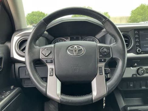 Used 2023 Toyota Tacoma SR5 RWD image 18