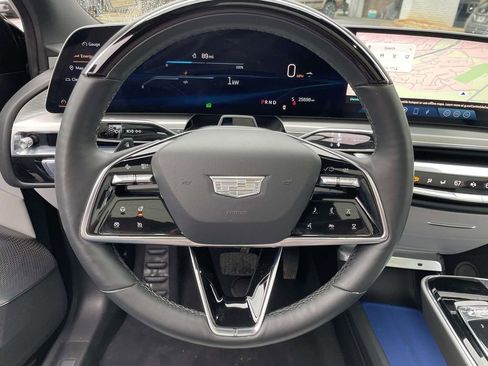 Certified 2023 Cadillac Lyriq Luxury image 22