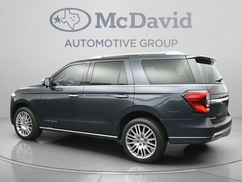 Used 2023 Ford Expedition Platinum RWD image 6